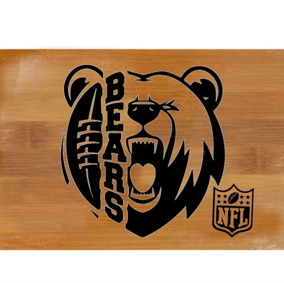 Bears football Cutting board - Picture 3 of 4